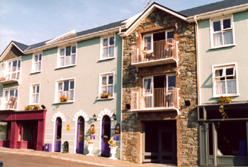 'KILLARNEY HAVEN HOLIDAY SUITES,
Killarney Selfcatering, 
The Booking Office, 
Killarney Haven/Rookery Mews, 
Rookery Road, 
Killarney, 
Co. Kerry,
Irlanda