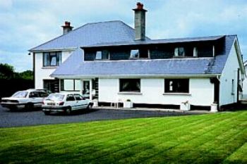 Killeentierna House B&B, 
Powderlough,
Dunshaughlin,
Meath, 
Irland.