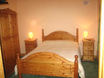 Grange Lodge Self Catering Accommodation,
Grange,
Strokestown,
Co. Roscommon,
Ireland