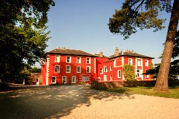 Newbay Country House & Restaurant, 
Newbay, 
Co. Wexford,
Irlanda